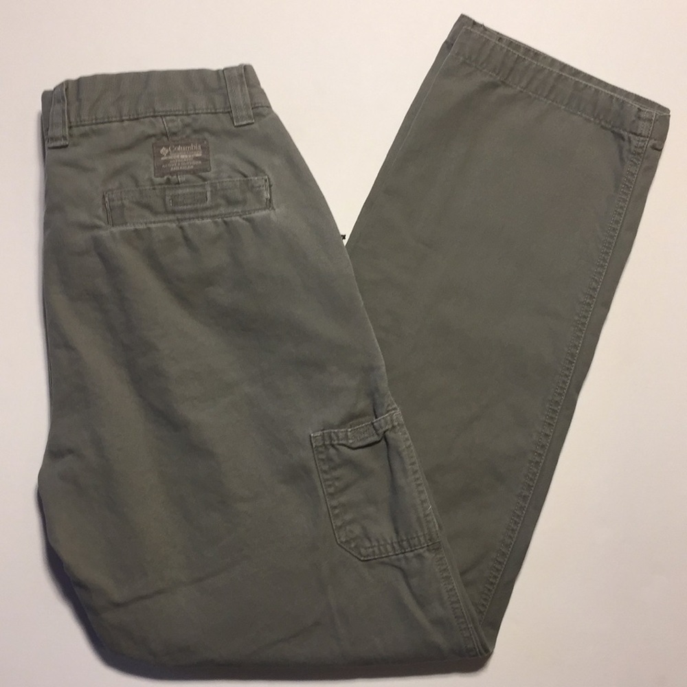 Columbia Women’s Khaki Pants - Picture 6 of 7